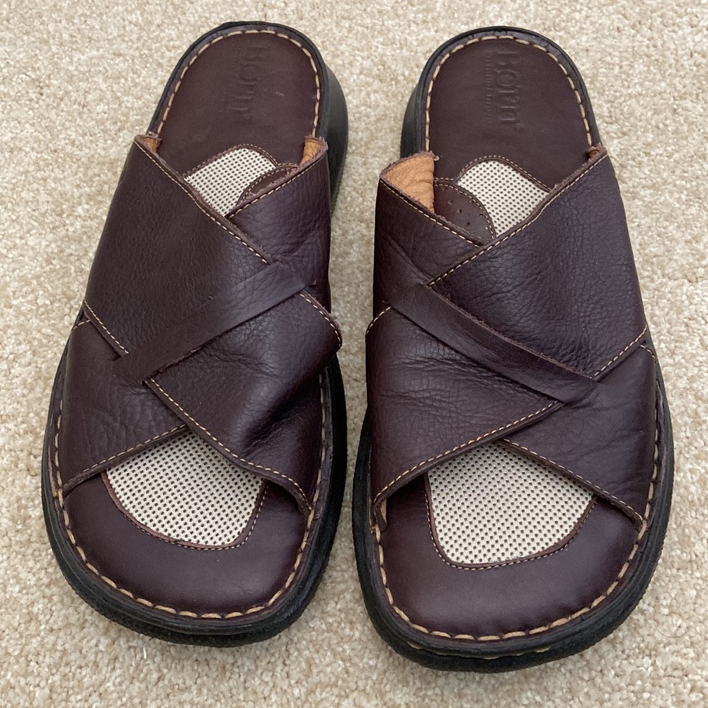 BORN Men’s Sandals Size 12